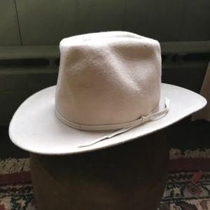 Rock mount cowboy Hat